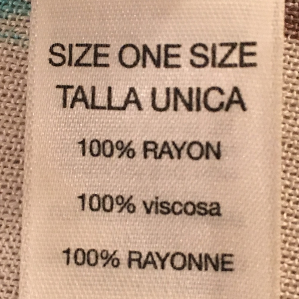 Chico’s Large Rectangular Scarf - Picture 4 of 6